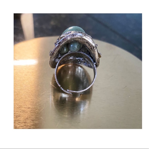 🌿 Jade Stone Adjustable Ring 🌿  - @brasil - Picture 2 of 5